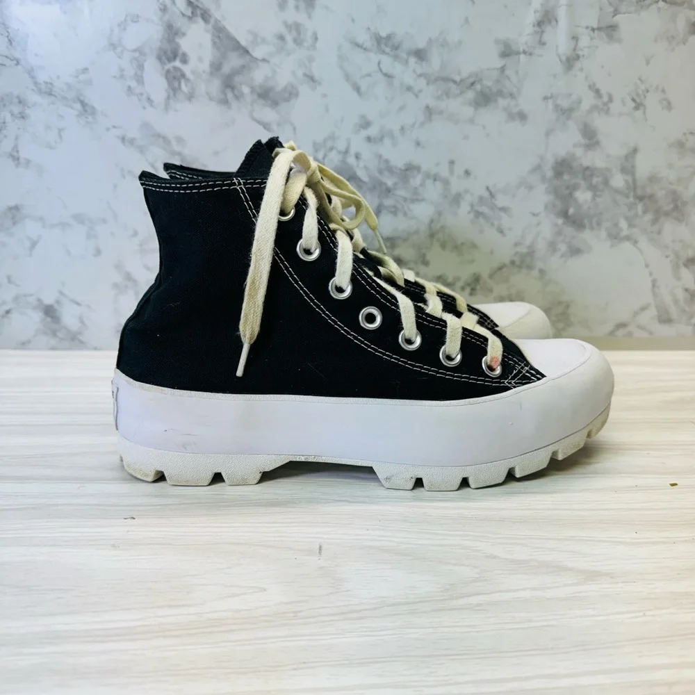Converse Chuck Taylor All Star High Lugged Black Women’s Size US 7-565901C